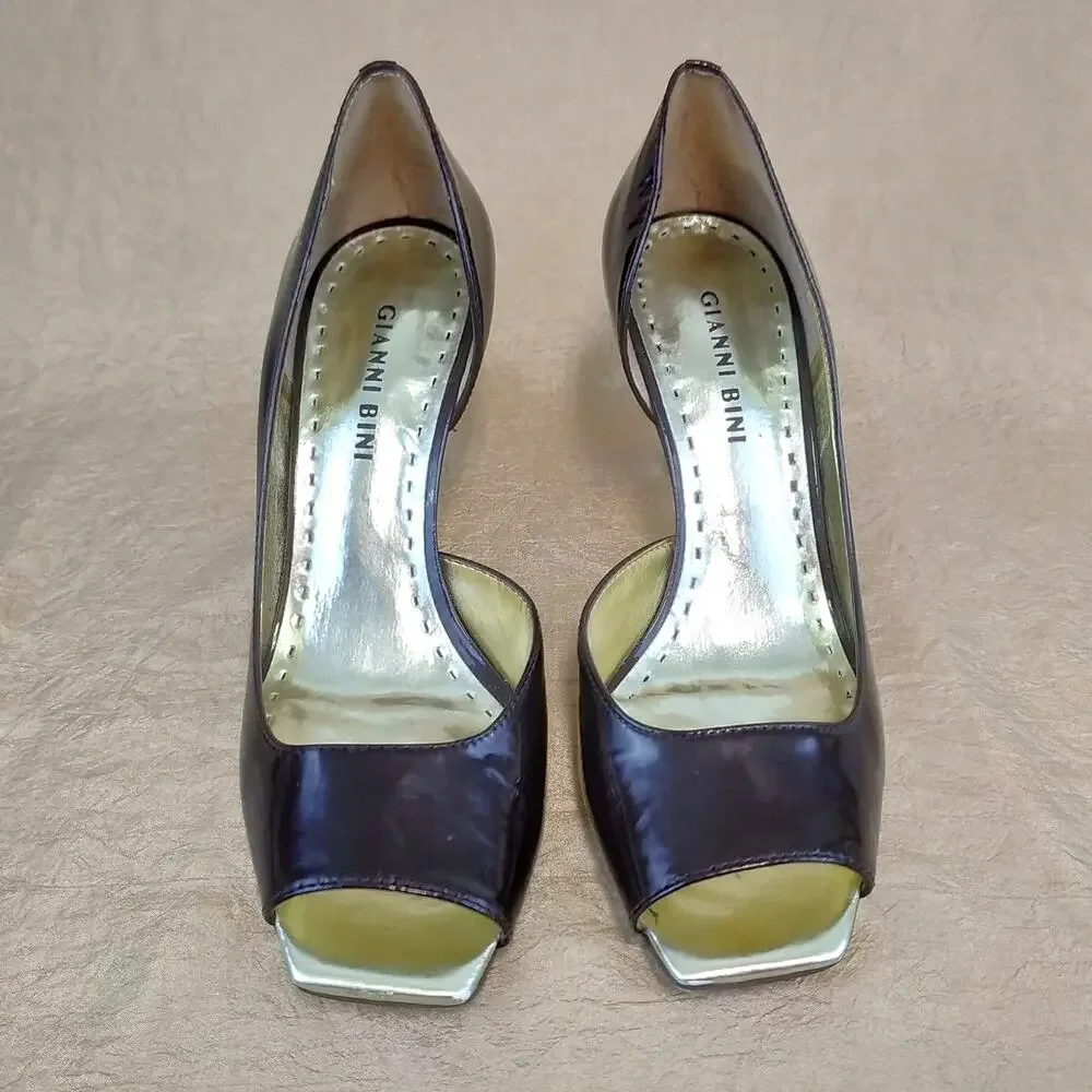 Gianni Bini Brown & Gold Open Toe Heels